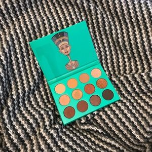 BNIB Juvia’s Place ‘The Nubian’ Eyeshadow Palette